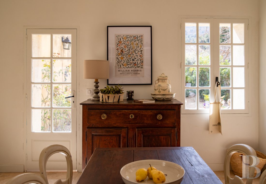 A family home with a garden in the village of Alleins, between Cavaillon and Salon-de-Provence - photo  n°10
